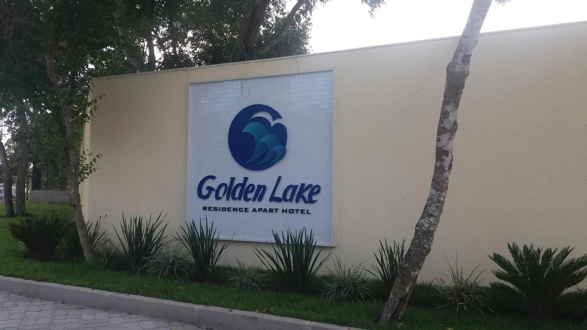 Golden Lake - Flx Pe Na Areia 2 Arraial Do Cabo